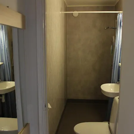 Nuttulinna * Nuttupera